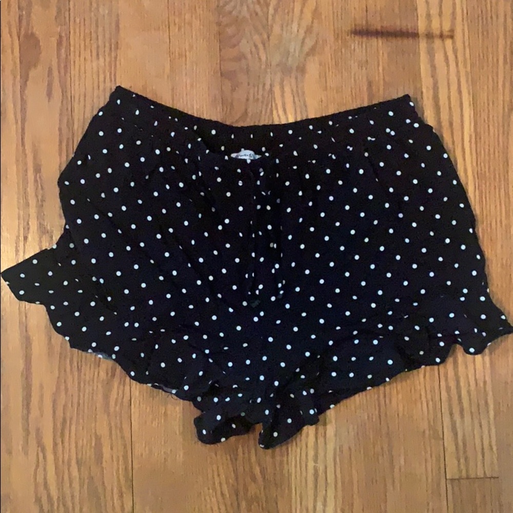 Ruffled shorts